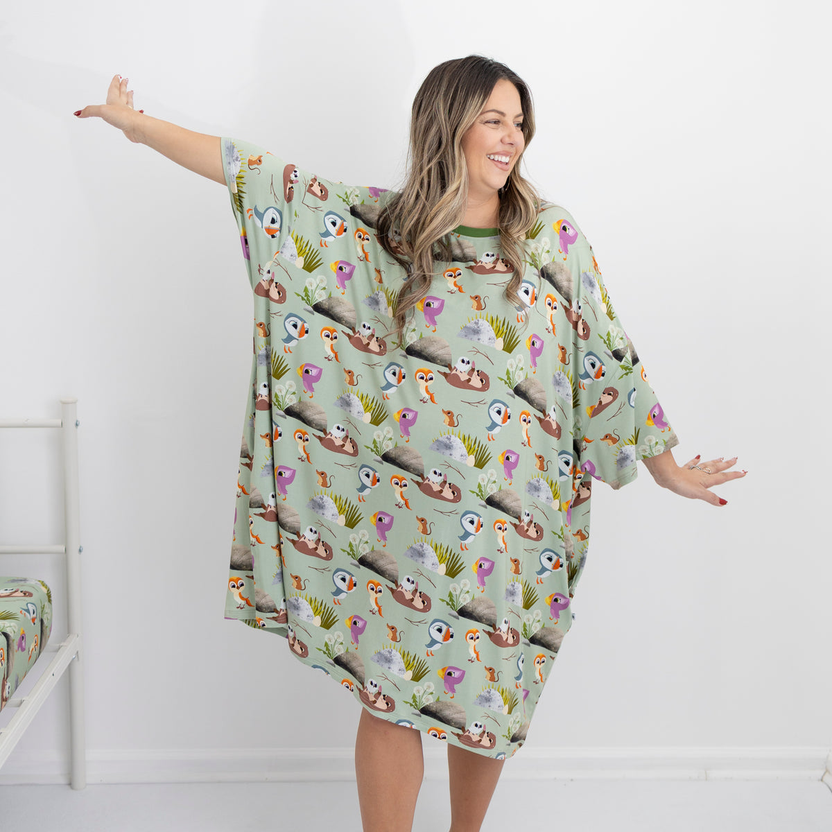 Adult Mega Sleep Tee with a Puffin Rock™ print in Tencel™ Modal.