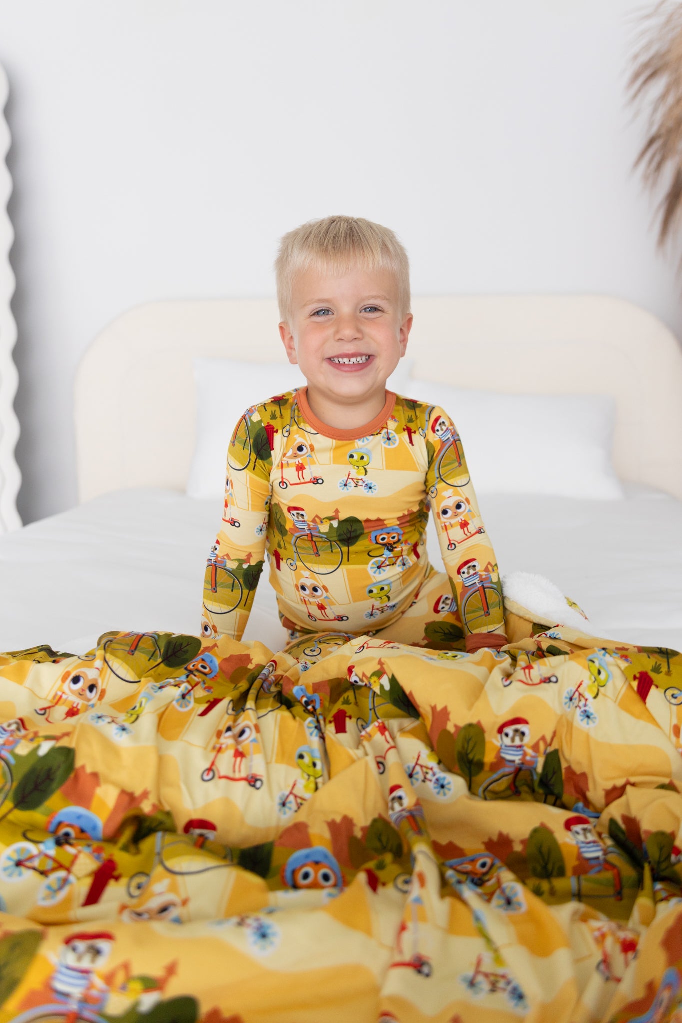 PRESALE - Couch Luxe Plushy - Super Simple™ Mr. Monkey - Tencel Modal