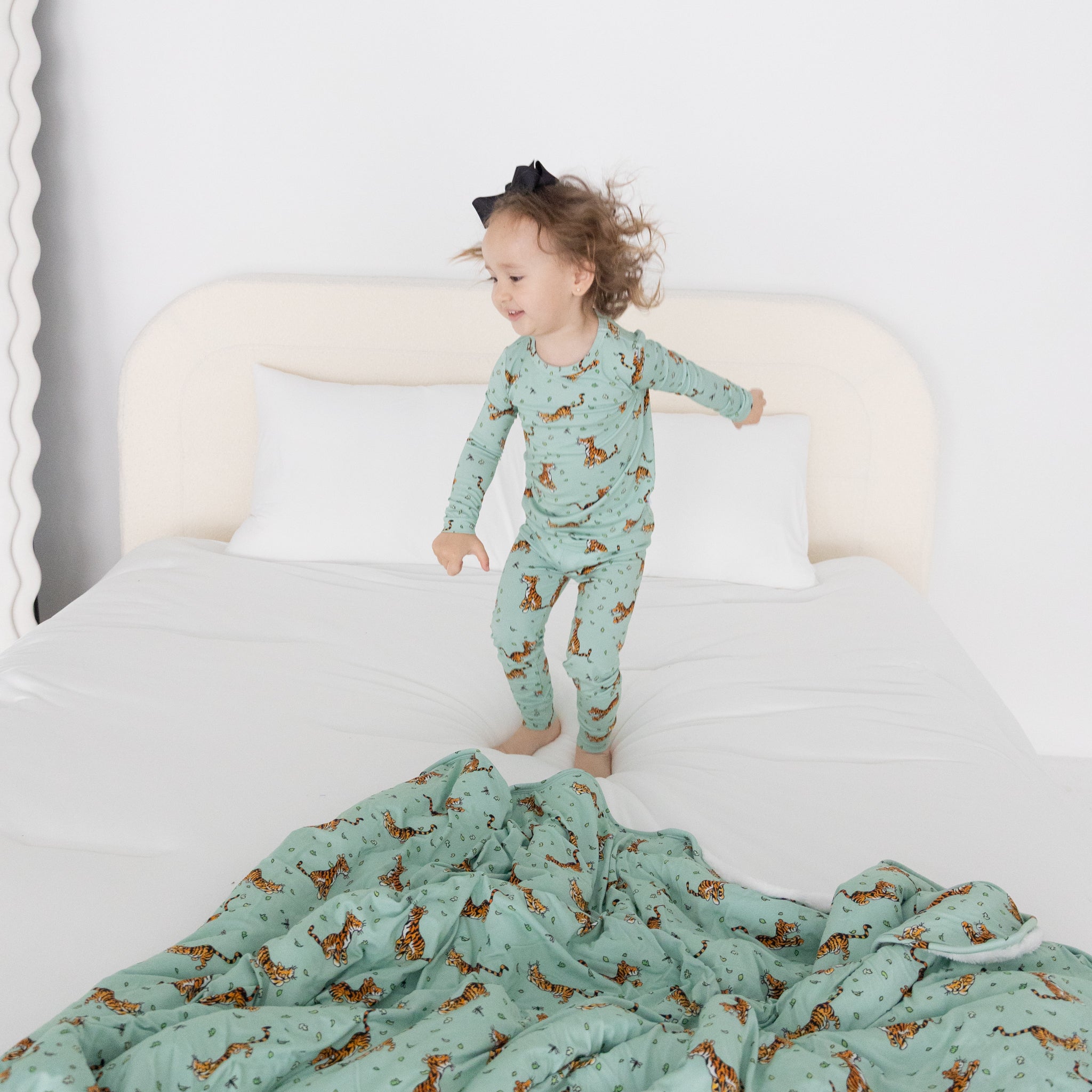 Couch Luxe Plushy - Springy Slumber - Tencel Modal