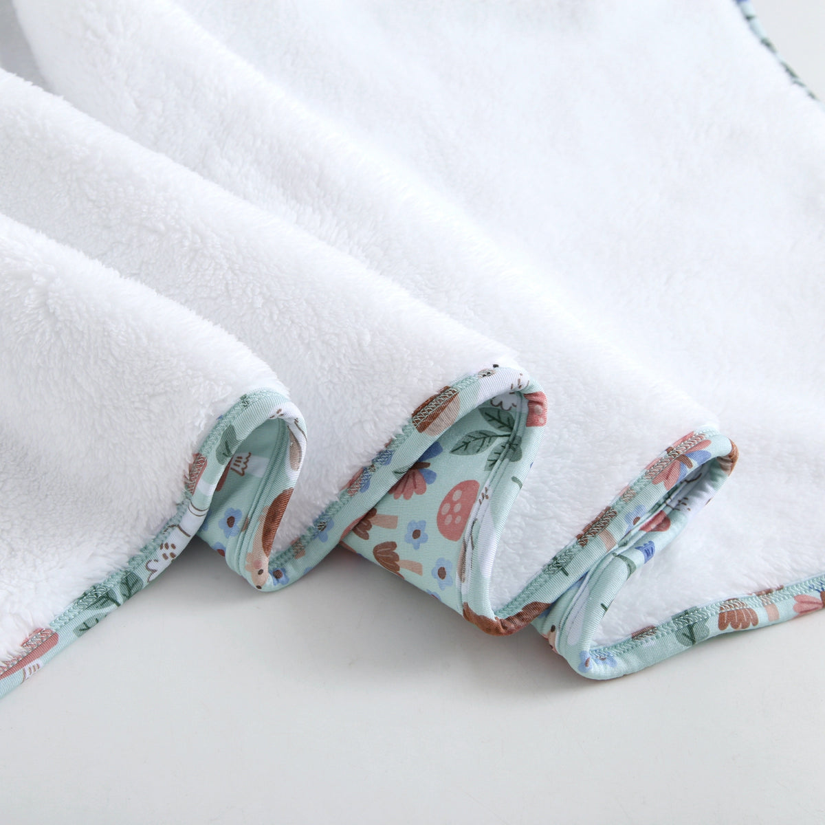 Couch Luxe Plush - Forest Friends - Tencel Modal