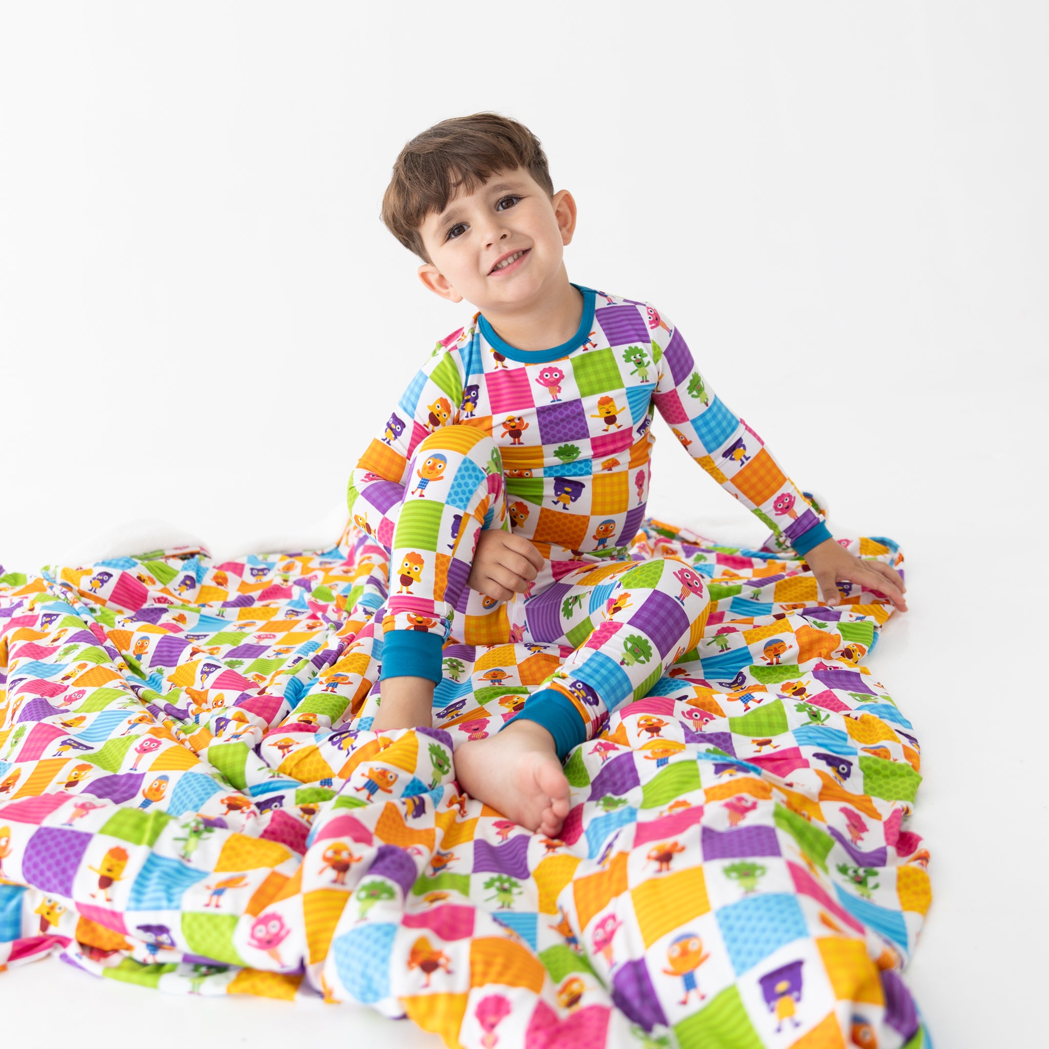 Couch Luxe Plushy Blanket -Super Simple™ Noodle & Pals - If You're Happy - Tencel Modal